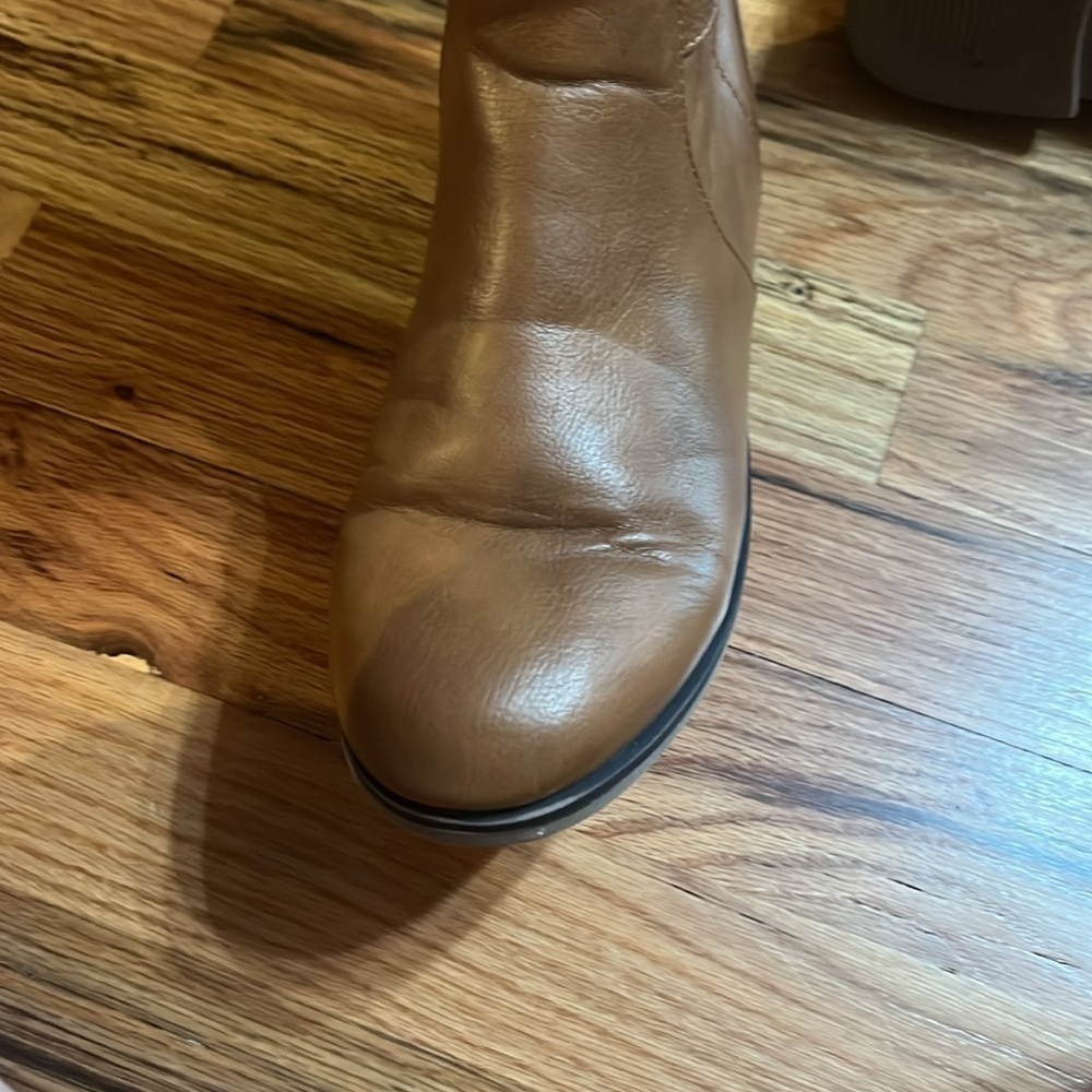 Children’s Place Riding Boot - Picture 3 of 5